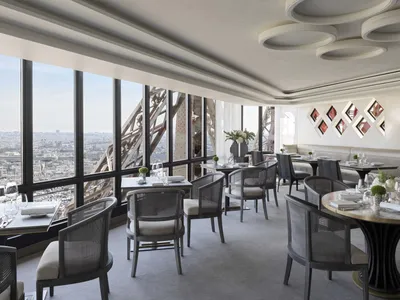 Возвращение легенды: ресторан Le Jules Vernе на Эйфелевой башне | myDecor