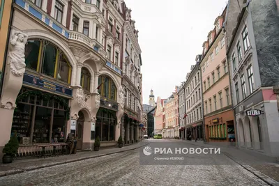 Просмотр улиц старого города Риги Редакционное Фотография - изображение  насчитывающей наведенное, прописно: 197623637