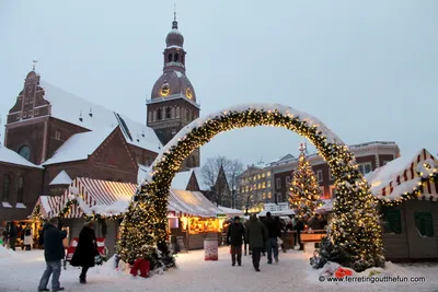 A Guide to the Charming Riga Christmas Market - Ferreting Out the Fun