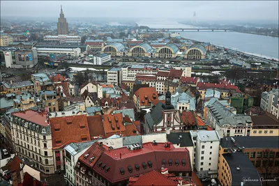 Рига столица Латвии стоковое изображение. изображение насчитывающей день -  133057021