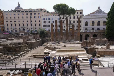 В Риме принят закон, регулирующий поведение туристов - KP.RU