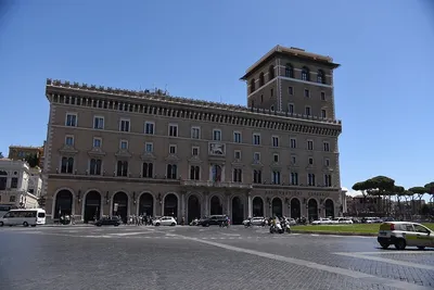 Amazing Piazza Venezia Suites, Рим - обновленные цены 2024 года