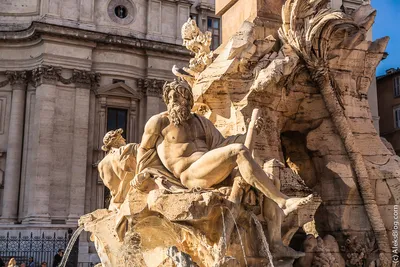 Площадь в Риме, на которой был убит Юлий Цезарь, открыли для посетителей |  Euronews