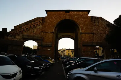 Порта Романа – Римские ворота во Флоренции (Италия) с фото и отзывами
