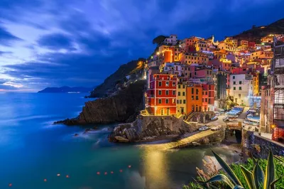 Riomaggiore. The main street