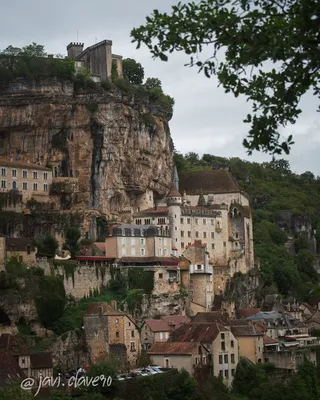 A Day in the Fairytale Village of Rocamadour - Free Two Roam