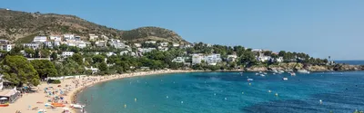 Beautiful Landscape Roses Town Girona Costa Brava Spain Stock Photo by  ©annanahabed 337522524