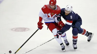 Сборная России победила США на юниорском чемпионате мира по хоккею -  Газета.Ru
