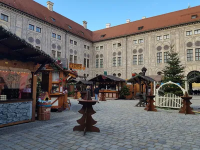 Автобусный тур в Мюнхен и Замок Нойшванштайн на Рождество из Польши