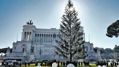 Рождественские праздники в Риме. Площадь Навона и рождественский рынок -  YouTube