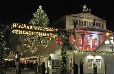 Привет от Санта-Клауса: лучшие рождественские ярмарки Европы в 2022 году