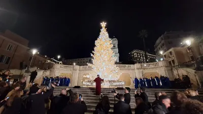 Рождество, украшенный город, Рим, …» — создано в Шедевруме