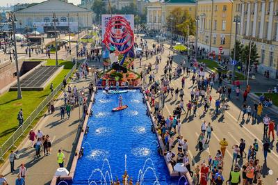 Поздравляю с днем города!