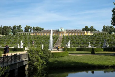 Сады Herrenhausen в лете, Ганновере, Германии Стоковое Фото - изображение  насчитывающей официально, наследие: 52872680