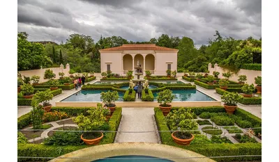 Сады Bardini во Флоренс, Италии Стоковое Фото - изображение насчитывающей  достопримечательностью, взгляд: 152030224