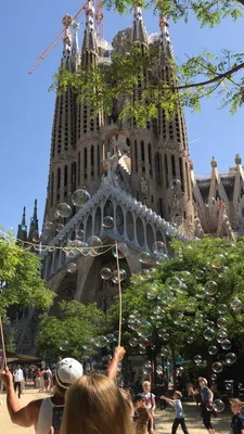 Собор Саграда-Фамилия выплатит Барселоне 36 млн евро за 133 года  строительства без разрешения | Интерфакс-Туризм
