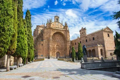 Саламанка, Испания: Новый собор, Catedral Nueva Стоковое Изображение -  изображение насчитывающей центр, ново: 92989561
