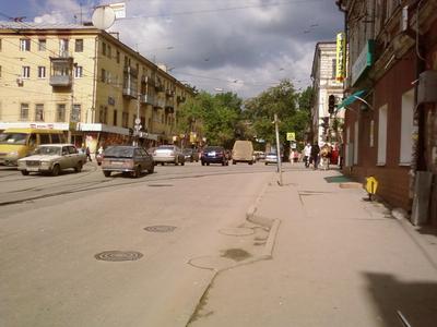 File:Kuibysheva street in Samara, Russia.jpg - Wikimedia Commons