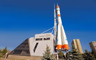 Самара - космическая столица России! Здесь находится единственная в Европе  вертикально-установленная ракета-носитель \"Союз\" в собранном виде | Олег  Еверзов | Дзен