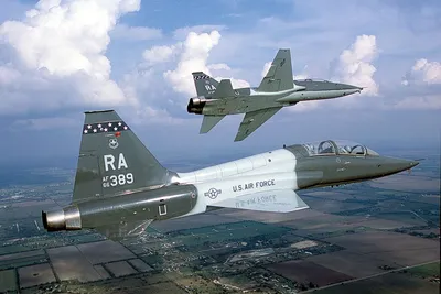 Старые самолеты за дорого: почему ВВС США решили закупить почти 150 F-15EX