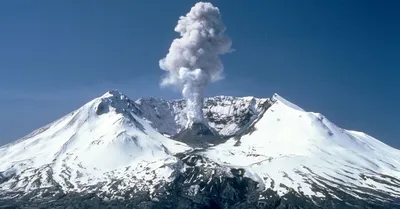 Самый смертоносный вулкан в США ведет себя очень странно