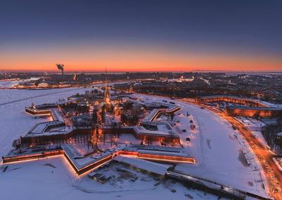 Санкт-Петербург, вид с высоты Большеохтинского моста и Смольного собора  Белые ночи Петербурга Турист Стоковое Изображение - изображение  насчитывающей река, святой: 158252647