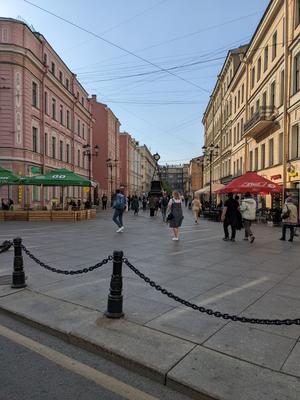 Обзор худшей \"пешеходной\" улицы Санкт-Петербурга в самом центре города |  Пикабу