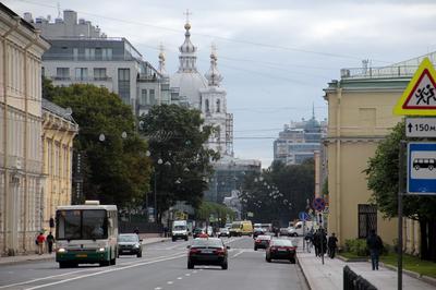 Самая узкая улица Санкт-Петербурга