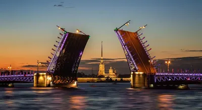 Большой порт Санкт-Петербурга в апреле нарастил грузооборот в 1,5 раза -  Ведомости. Северо-Запад