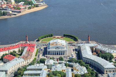 File:Санкт-Петербург, Дворцовая площадь сверху (2).jpg - Wikimedia Commons