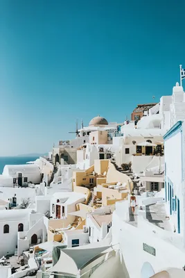 Cara Jourdan | SANTORINI.