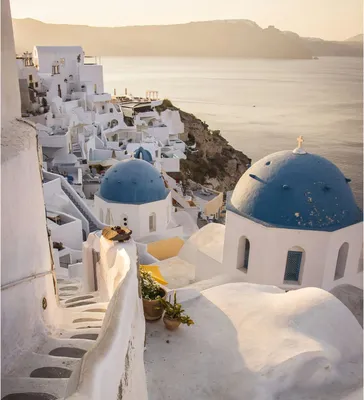 Mediterranean Marvels: Top Reasons to Explore Greece and Italy -  Eros+Psyche Travel