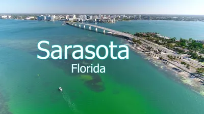 Потрясающий Вид С Воздуха На Центр Города Сарасота Флорида И Окружающие  Ключи — стоковые фотографии и другие картинки Сарасота - iStock