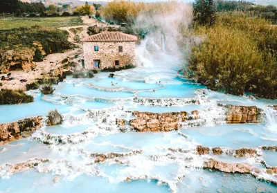 Saturnia Hot Springs in Tuscany – Italy's Best-Kept Secret
