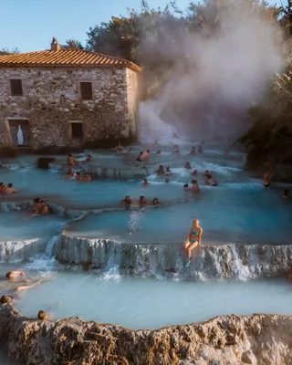 Toscane Italy, Natural Spa With Waterfalls And Hot Springs At Saturnia  Thermal Baths, Grosseto, Tuscany, Italy Aerial View On The Natural Thermal  Waterfalls Couple At Vacation At Saturnia Toscany Stock Photo, Picture