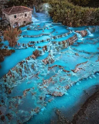Guide to Saturnia in Tuscany: Italy's most popular hot springs