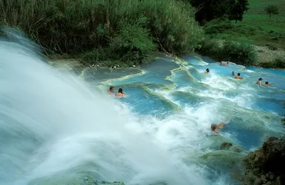 How to visit Cascate del Mulino - Saturnia hot springs in Italy