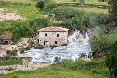 Saturnia Hot Springs: your full guide to Tuscany's natural baths (2024)