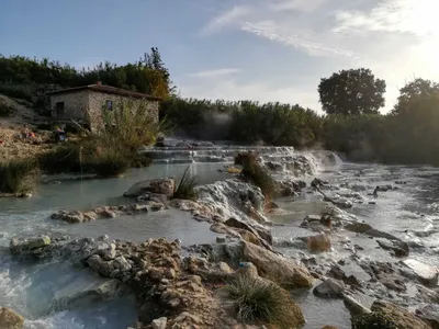Relaxing holidays: Saturnia Hot Spring in Tuscany - Italia.it