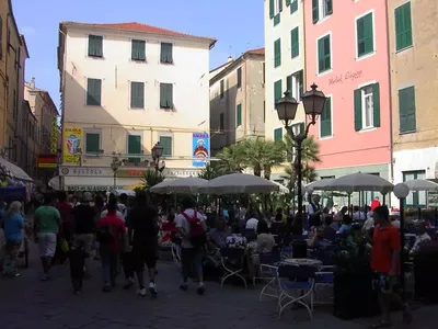 Отзыв о Экскурсия г. Савона (Италия, Савона) | Город который затмевают лучи  славы Генуи (фото)