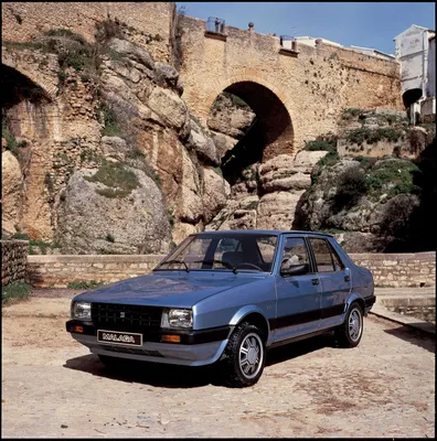 1990 Seat Malaga 1.2 - 1986 Seat Ibiza 1.2 GLX Stock Photo - Alamy