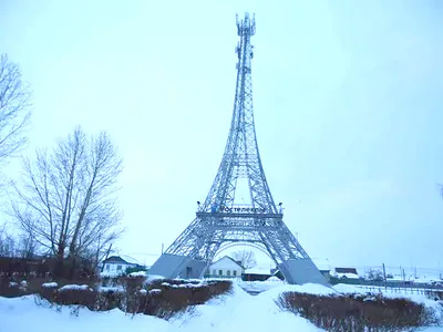 Село Париж в Челябинской области. \"Эйфелева башня\" и местные парижане (или  парижцы) | Meeuw | Дзен