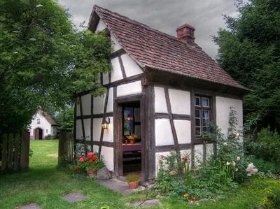 4 старых сельского дома в Германии Стоковое Фото - изображение  насчитывающей зодчества, старо: 128231460