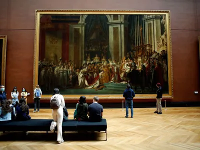 Le plaisir d'apprendre.: 10 шедевров Лувра