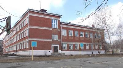 В Новосибирске из-за перегруженности в школе №76 ввели третью смену |  ОБРАЗОВАНИЕ | АиФ Новосибирск