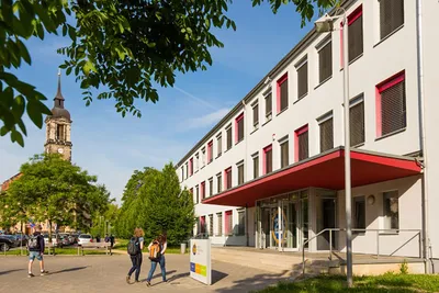 Лучшие частные школы, колледжи и гимназии в Германии для детей и студентов  | Smapse