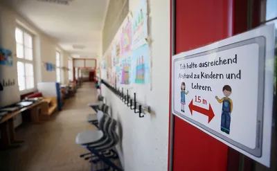 В Германии откроют школы и возобновят спортивные мероприятия — РБК