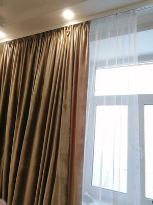 Дорогие наши клиенты🤗 Представляем вам римскую штору с легкой основой, под  лен, которая повторяется на перегородке у… | Instagram