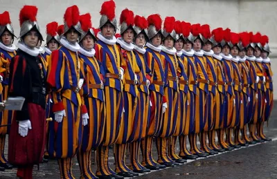 Папа благословил новобранцев Швейцарской гвардии - Vatican News