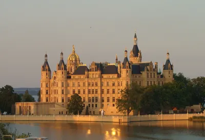 Schwerin Castle in Germany : r/castles